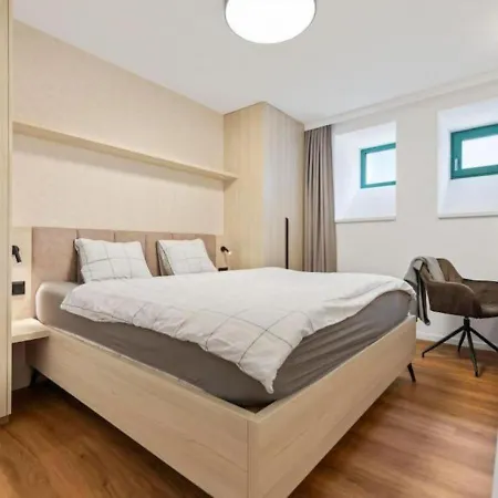 Train Station With Terrasse 1 Apartment Bratislava