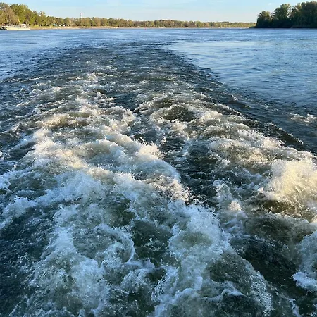 Apartment Train Station With Terrasse 1 *
