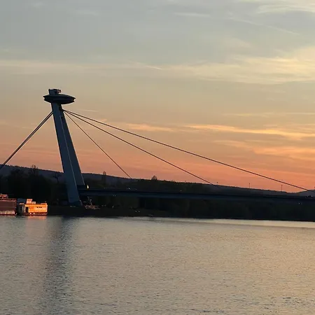 Train Station With Terrasse 1 Appartement Bratislava