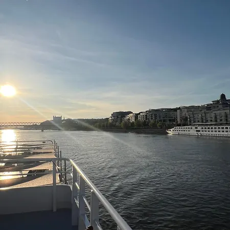 Apartment Train Station With Terrasse 1 Bratislava