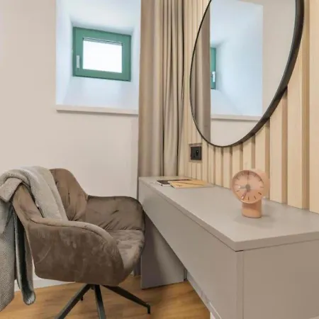 Apartamento Train Station With Terrasse 1 *